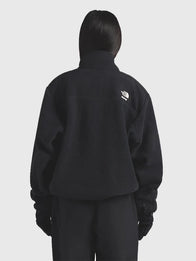 The North Face x Skims 1995 Denali Fleece Jacket Jacket unisex detail view 11 | Dash Racegear — Women’s The North Face x SKIMS 1995 Black Denali Fleece Jacket featuring cozy fleece and relaxed fit for chilly city walks.