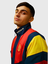 Adidas Backyard Legends 2026 Pedri Spain Jacket Jacket unisex detail view 4 | Dash Racegear — A lightweight Adidas jacket inspired by Pedri’s midfield style with clean design and casual street-ready look.
