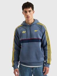 Arsenal Adidas 26/27 OG Pack Hoodie Hoodie unisex detail view 3 | Dash Racegear — Adidas Arsenal 26/27 OG Pack Blue Pullover Hoodie featuring premium comfort and timeless football-inspired everyday style.