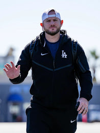 Los Angeles Dodgers Nike Tech Fleece Windrunner Hoodie Jacket Jacket unisex detail view 4 | Dash Racegear — Lightweight Nike Dodgers Windrunner Hoodie Jacket for Everyday Wear