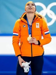 Winter Olympics 2026 Team Netherlands Jutta Leerdam Puffer Jacket Puffer Jacket unisex detail view 2 | Dash Racegear — Jutta Leerdam Team Netherlands orange puffer jacket for Milano Cortina 2026 with zip front and warm insulated build.