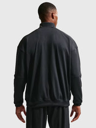 Nike Court Heritage Tennis Jacket Jacket unisex detail view 4 | Dash Racegear — Full-zip Nike tennis jacket designed with Court Heritage styling and a polished athletic aesthetic.