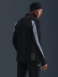 Tottenham Hotspur Academy Winter Warrior Half-Zip Jacket Jacket unisex detail view 3 | Dash Racegear — Tottenham Hotspur Nike Academy drill jacket featuring Therma-FIT warmth and half-zip front.