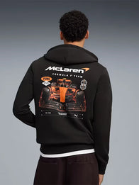 Puma x Mclaren Racing Graphic Hoodie Hoodie unisex detail view 3 | Dash Racegear — Graphic hoodie by Puma x McLaren Racing, relaxed fit with motorsport-inspired design for streetwear lovers.