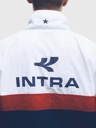 Romeo Beckham Intra England Jacket Jacket unisex detail view 3 | Dash Racegear — Stylish white full zip jacket inspired by England 2026 Nations design with modern fit
