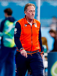 Milano Cortina 2026 Rintje Ritsma Team Netherland Varsity Jacket Varsity Jacket unisex detail view 3 | Dash Racegear — Red Opening Ceremony Team China jacket for Winter Olympics 2026 with full zip and eye-catching logo details.