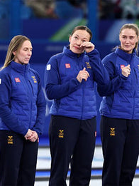 Winter Olympics 2026 Team Sweden Curling Jacket Jacket unisex detail view 2 | Dash Racegear — UNIQLO Milano Cortina 2026 Team Sweden curling puffer jacket in blue with insulated lining for fans braving cold match days.