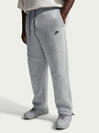 Nicolas Maduro Nike Tech Fleece Tracksuit Tracksuit unisex detail view 8 | Dash Racegear — Nike Tech Fleece tracksuit in grey inspired by Nicolás Maduro with clean, minimal construction