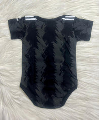 Juventus Away baby jersey 22/23 Vecchia Signora - baby & toddler shirt image 2