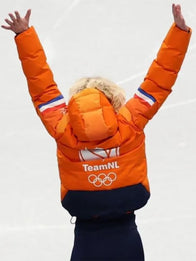 Xandra Velzeboer Winter Olympics 2026 Team Netherlands Jacket Jacket unisex detail view 2 | Dash Racegear — Xandra Velzeboer Team Netherlands orange puffer jacket for Winter Olympics 2026, lightweight and warm for celebrations.