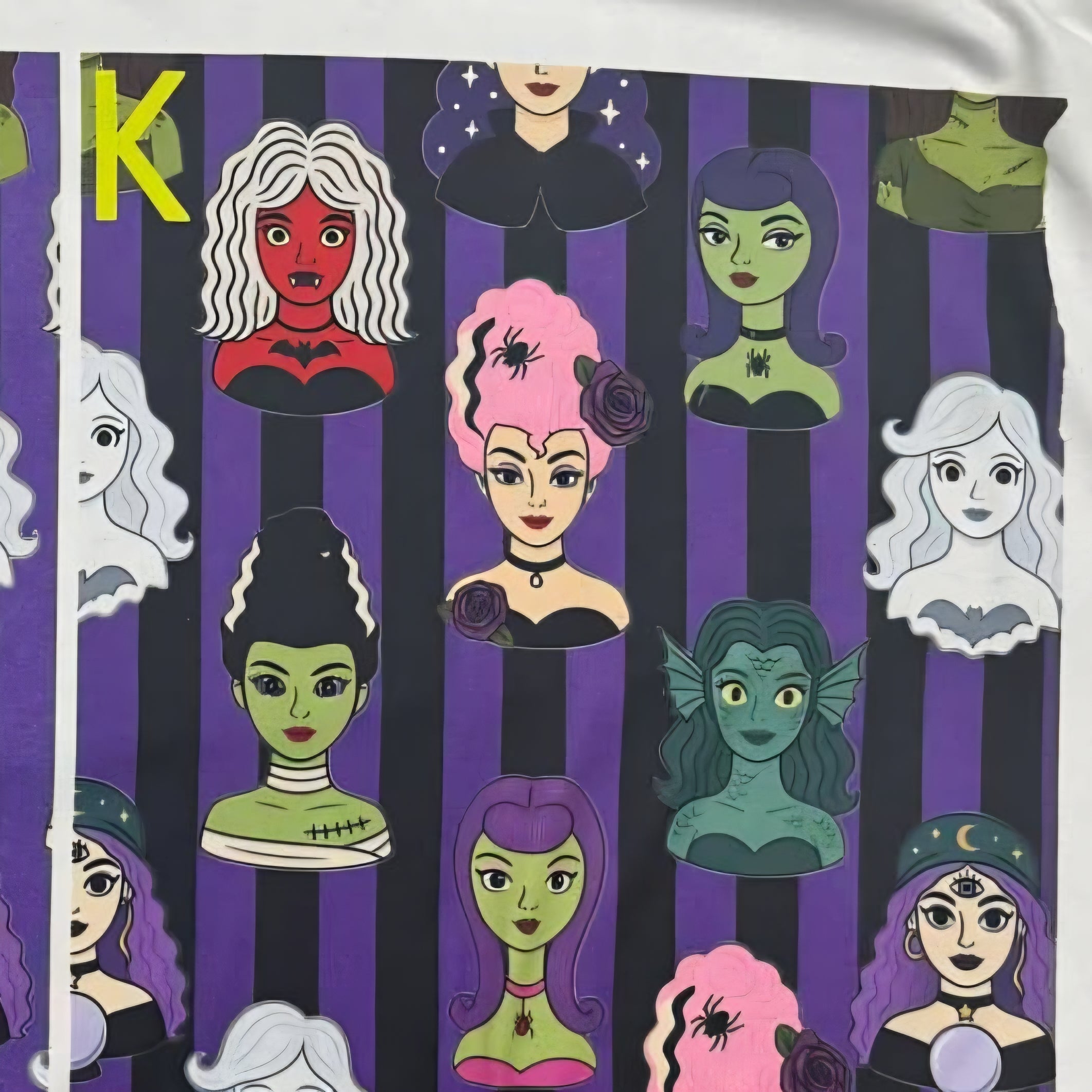 Pre-Order: Glamour Ghouls Exclusive Leggings - High-quality Handcrafted Vibrant