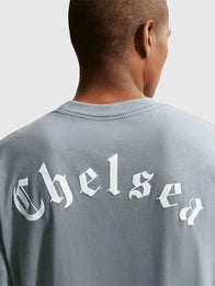 Chelsea Nike Peak T-Shirt Shirt unisex detail view 4 | Dash Racegear — Men’s Chelsea F.C. Nike Peak T-Shirt in grey, 2026 style, perfect for fans showing team pride.