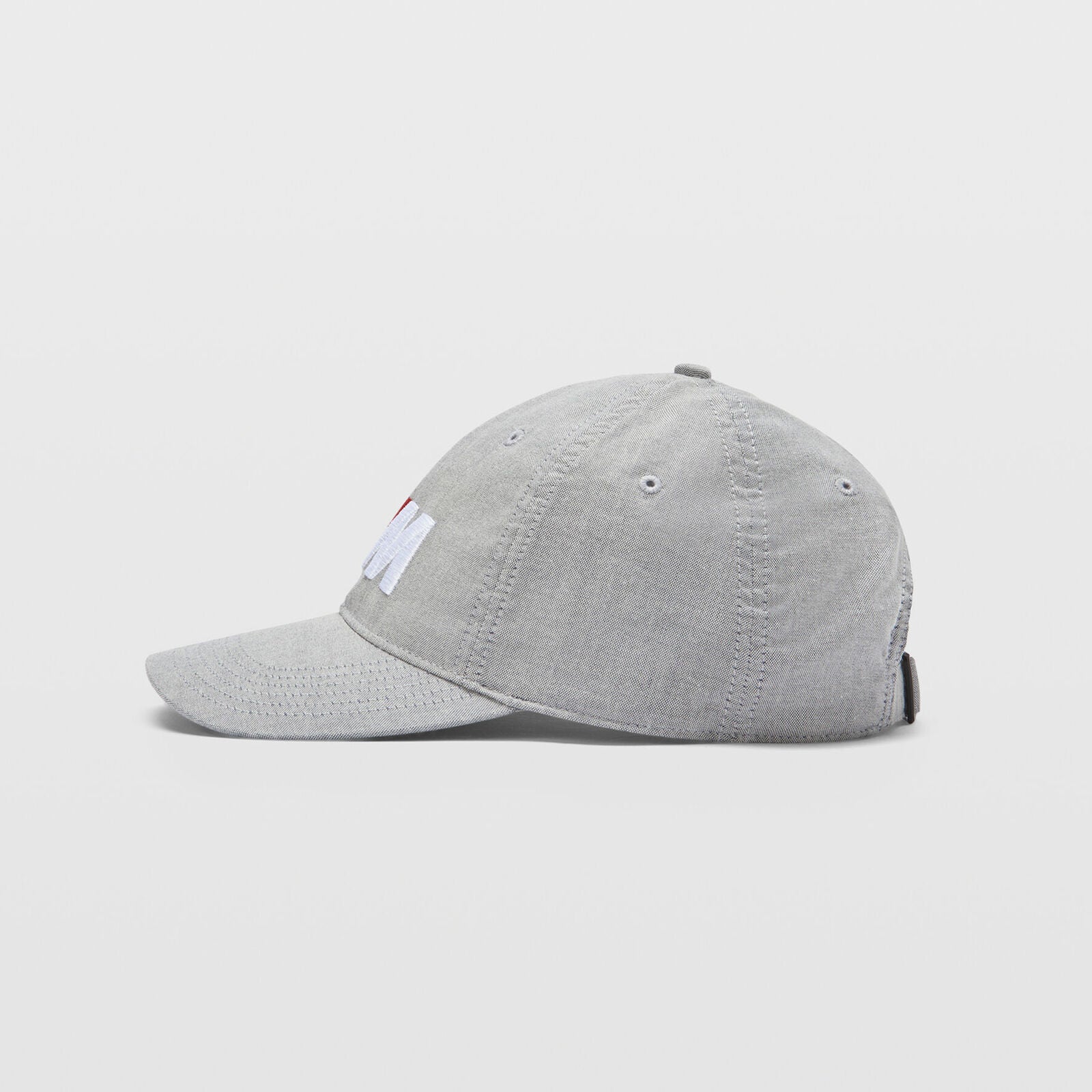 CONTRAST M CAP - hi-res