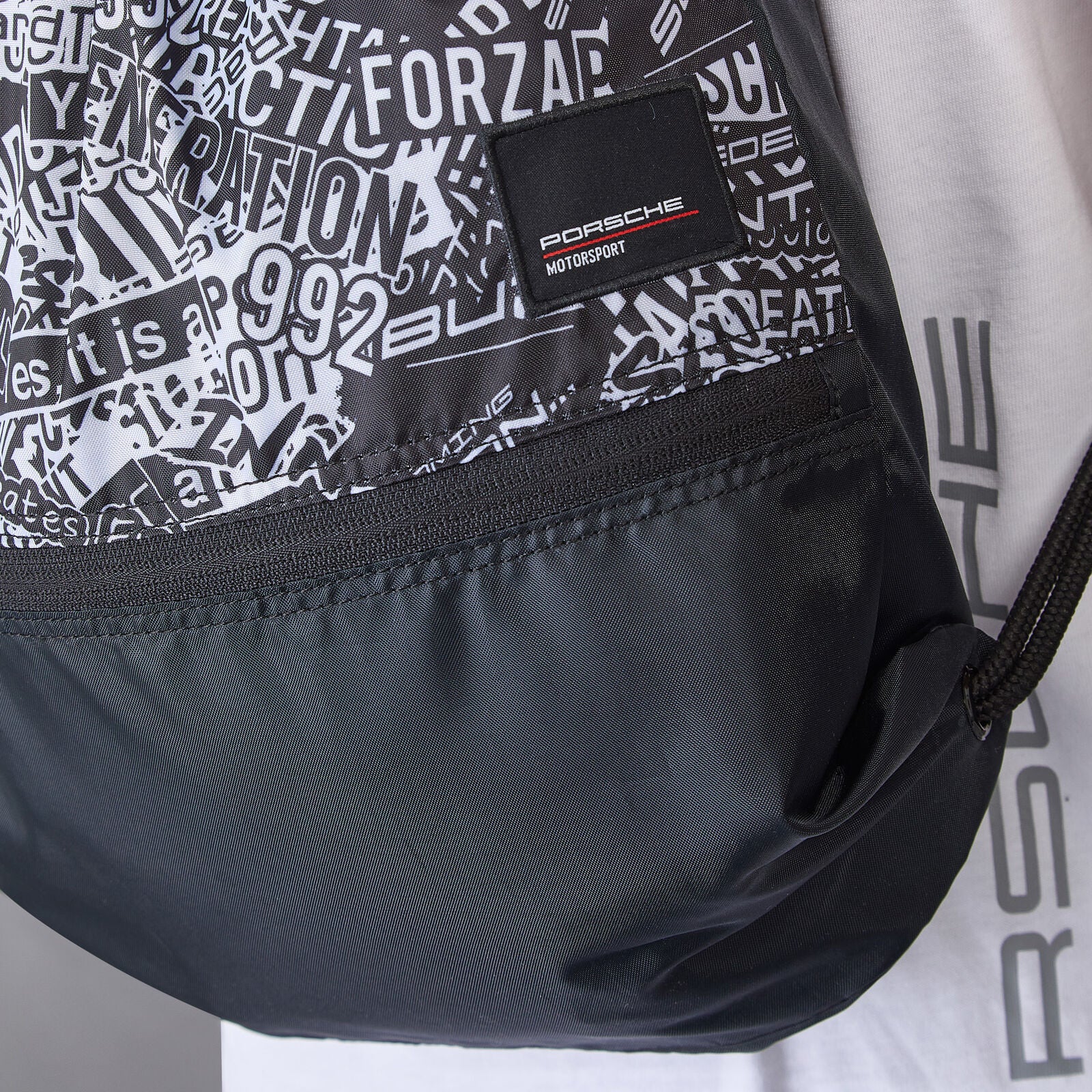 PORSCHE FW QUOTED AOP PULL BAG - black