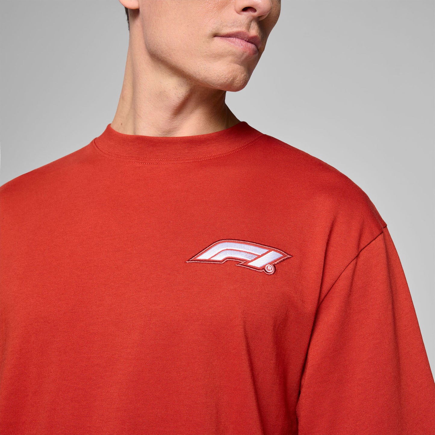 F1 FW HERITAGE LOGO TEE - red