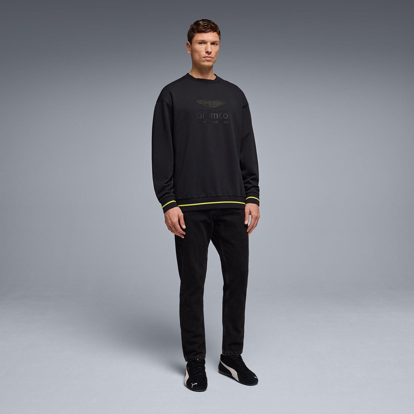 AMF1 FW LOGO STEALTH CREW SWEAT - True Black