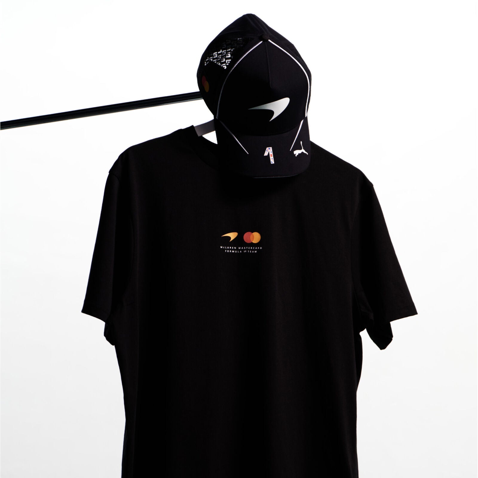 ML FW SE LN TEE - Black
