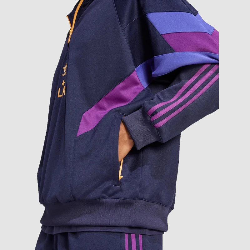 LA Galaxy Adidas 2025 Originals Half Zip Crew Sweatshirt Sweatshirt unisex detail view 4 | Dash Racegear — LA Galaxy 2025 Sweatshirt – Classic Adidas Half Zip