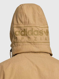Adidas Longridge SPZL Parka Jacket Jacket unisex detail view 4 | Dash Racegear — Adidas Spezial 2026 Longridge parka in brown, adjustable hood and pockets for casual urban style.