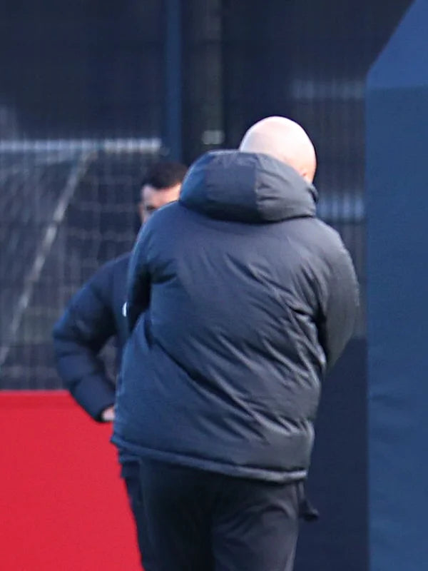 Arne Slot Team Training Session 2025 LFC Puffer Jacket Puffer Jacket unisex detail view 5 | Dash Racegear — Liverpool’s Dutch Manager Arne Slot UEFA Champions League 2025 Black Puffer Hooded Jacket featuring zip closure and bold club branding for fans.