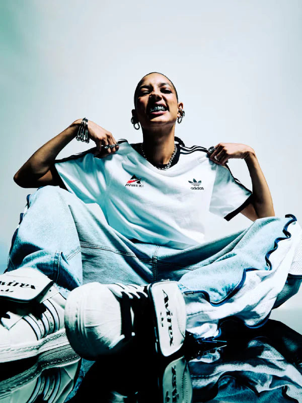 Adidas x Avirex T-shirt Shirt unisex detail view 4 | Dash Racegear — Adidas x Avirex collab T-shirt blending comfort and cool aesthetics