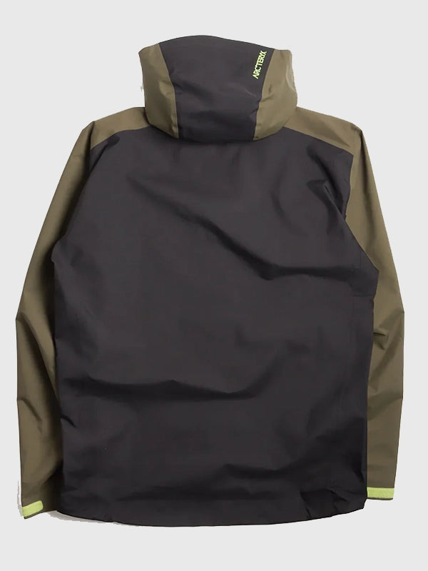 Suga BTS Arirang World Tour Stanford Stadium Jacket Jacket unisex detail view 2 | Dash Racegear — Lightweight Arc’teryx jacket inspired by Suga Stanford Stadium soundcheck look with smooth practical design.