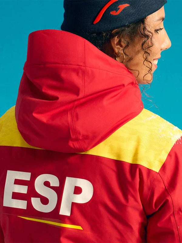 Winter Olympics 2026 Opening Ceremony Team Spain Jacket Jacket unisex detail view 6 | Dash Racegear — Milano Cortina 2026 red anorak jacket keeps Team Spain fans warm, comfortable, and stylish for opening ceremonies.