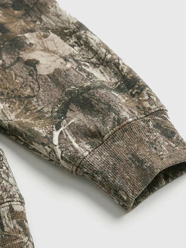 Hollister Camo Hoodie Hoodie unisex detail view 5 | Dash Racegear — Hollister Camo Boxy Grey Hoodie, pullover with relaxed fit and fleece lining, ideal for casual street style.