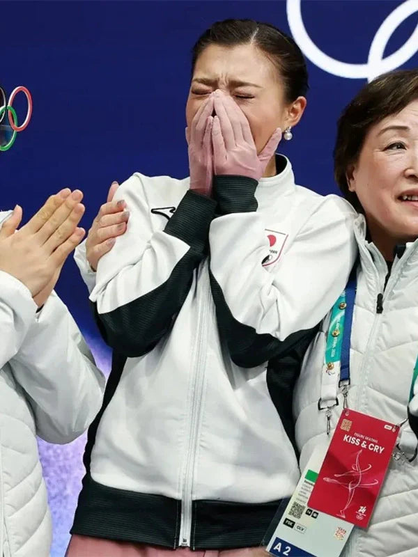 Winter Olympics 2026 Team Japan Kaori Sakamoto Jacket Jacket unisex detail view 2 | Dash Racegear — Japan Team jacket in white and black from Milano Cortina 2026 Opening Ceremony, sleek and modern athletic cut.