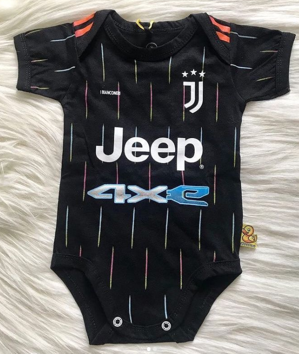 Juventus baby onesie bodysuit Away jersey 100% cotton - baby romper image 1