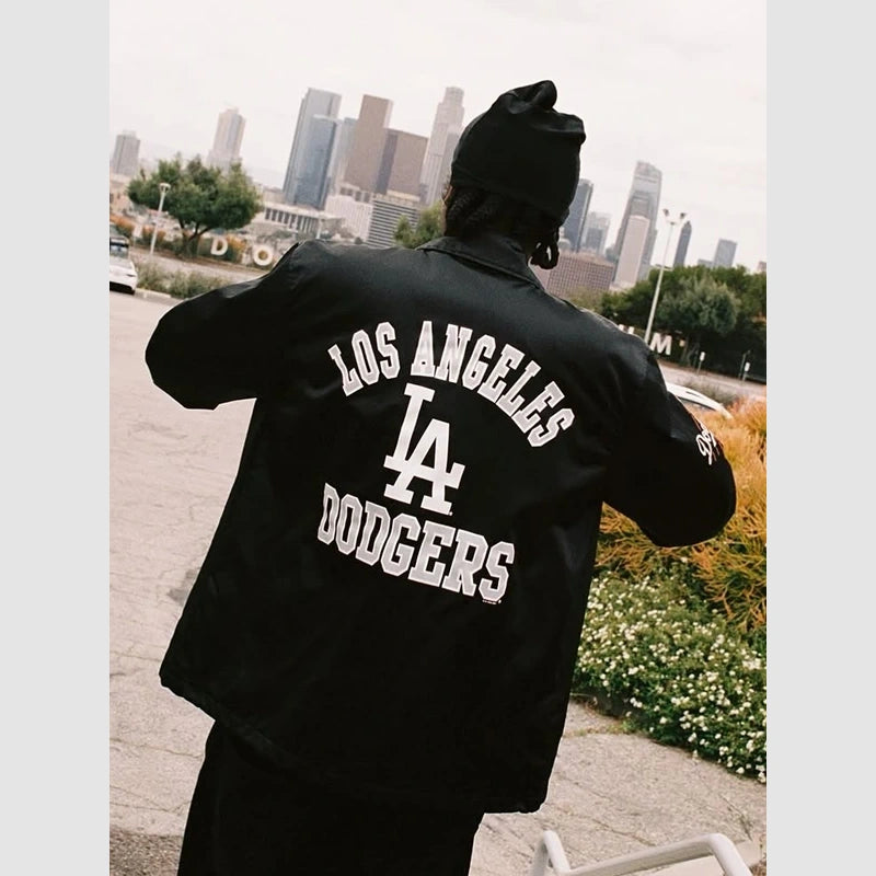 Los Angeles Dodgers Starter Coaches Jacket Jacket unisex detail view 3 | Dash Racegear — Los Angeles Dodgers sideline jacket in Starter design