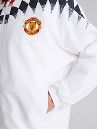Manchester United x adidas Stadium Track Jacket Jacket unisex detail view 4 | Dash Racegear — Manchester United x adidas Stadium Jacket 2026 in white designed for men and women with modern style.
