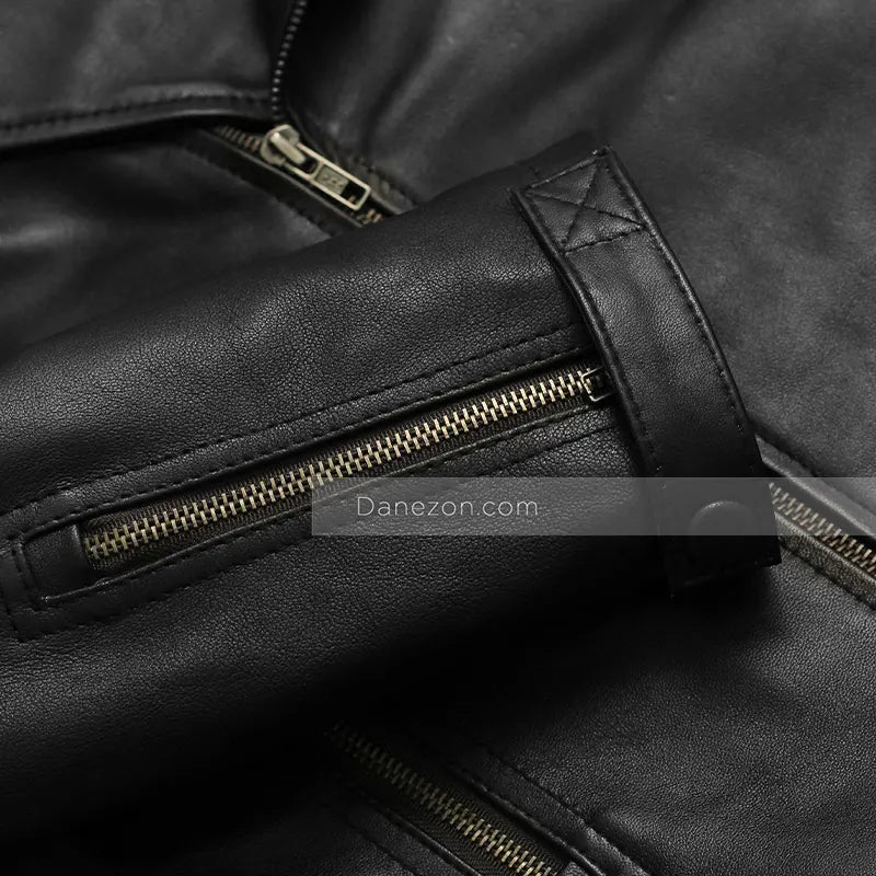 Mens Quilted Black Motorcycle Jacket Biker Jacket men detail view 4 | Dash Racegear — Mens Motorcycle Black Quilted Leather Jacket