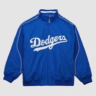 Mitchell & Ness 2005 Dodgers Dugout Jacket Jacket unisex detail view 2 | Dash Racegear — Vintage Mitchell & Ness Dodgers Dugout Jacket – 2005 Team Look