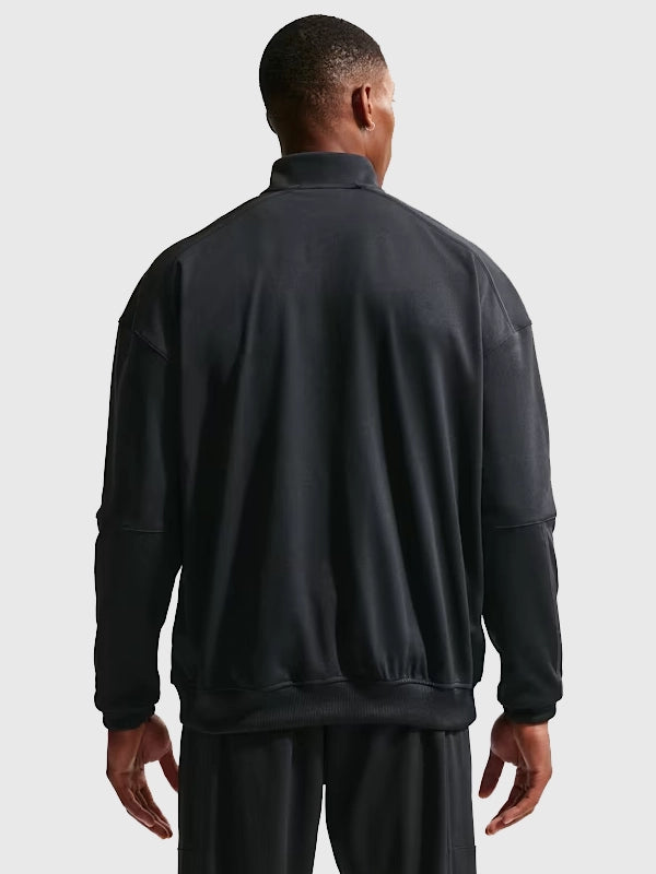 Nike Court Heritage Tennis Jacket Jacket unisex detail view 4 | Dash Racegear — Full-zip Nike tennis jacket designed with Court Heritage styling and a polished athletic aesthetic.