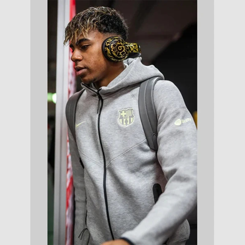 Nike FC Barcelona Tech Fleece Hoodie Hoodie unisex detail view 6 | Dash Racegear — This FC Barcelona Tech Fleece hoodie by Nike is your go-to gear for warmth and style.