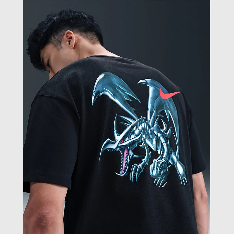 Nike Sportswear Solo Swoosh T-shirt Shirt unisex detail view 3 | Dash Racegear — Solo Swoosh Nike Sportswear Classic T-Shirt