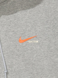 Undefeated UACTP x Nike Nrg Hoodie Hoodie unisex detail view 5 | Dash Racegear — A sleek hoodie in the UACTP 2026 NRG lineup, blending Nike performance design with Undefeated streetwear aesthetics.