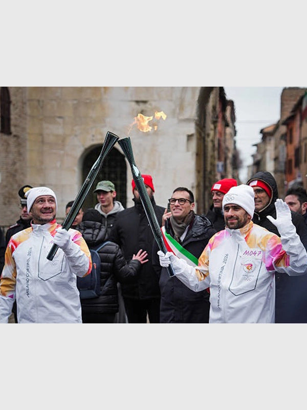 Milano Cortina 2026 Olympics Torchbearers Jacket Jacket unisex detail view 4 | Dash Racegear — Recreation white torchbearer full-zip jacket designed for Milano Cortina 2026 Winter Olympics styling