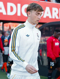 Adidas Real Madrid 25/26 Track Jacket Jacket unisex detail view 5 | Dash Racegear — Real Madrid Adidas 2025/26 white jacket, lightweight zip-up design for relaxed streetwear and match days.