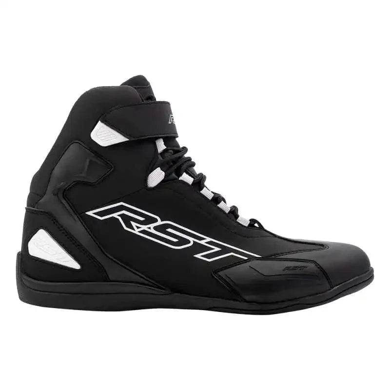 SABRE MOTO SHOE MENS CE BOOT - BLACK/BLACK/WHITE - UK 5.5 / INTL 48
