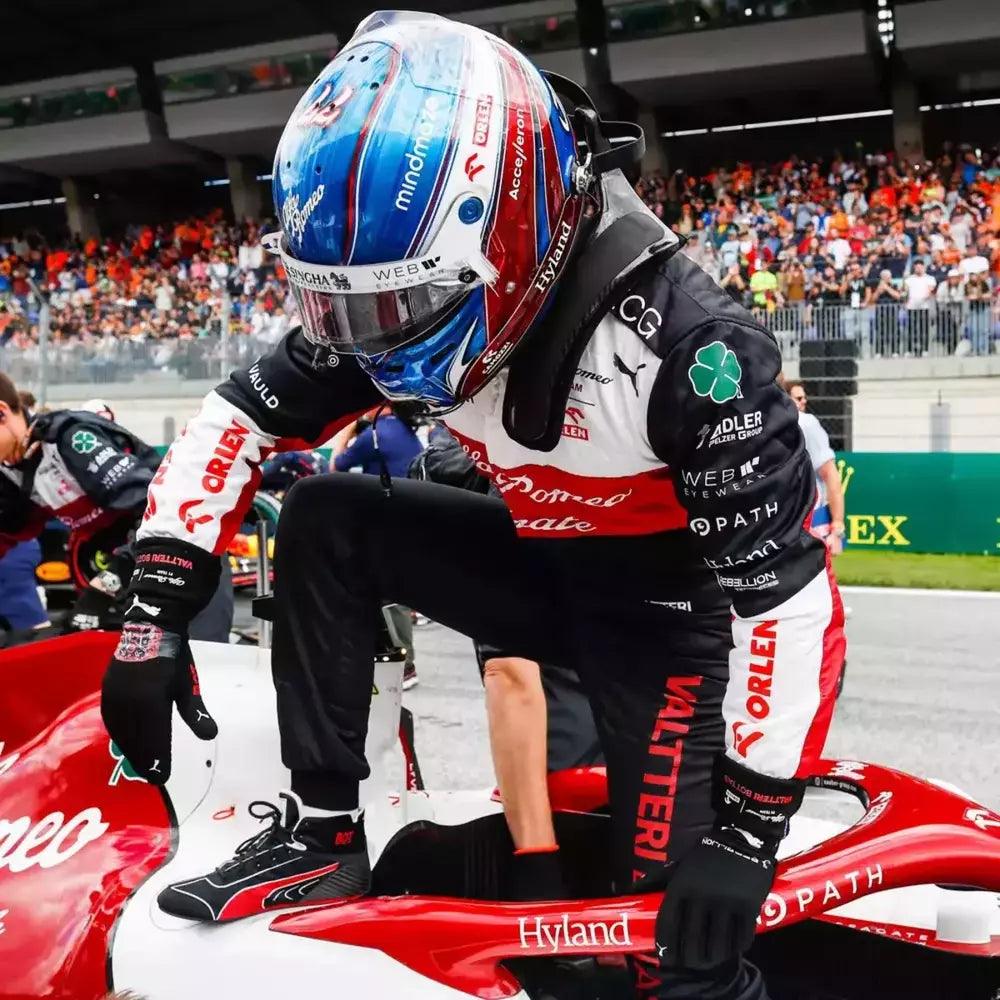 Sauber Alfa Romeo Valtteri Bottas 2022 Formula One Boots - Team ORLEN - Dash Racegear 
