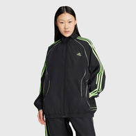 Teamgeist Adicolor Woven Track Jacket Jacket unisex detail view 2 | Dash Racegear — Oversized woven track jacket from Adidas Teamgeist Adicolor 2025 collection
