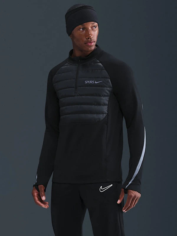 Tottenham Hotspur Academy Winter Warrior Half-Zip Jacket Jacket unisex front product view | Dash Racegear — Nike Tottenham Hotspur Academy Winter Warrior Therma-FIT black half-zip drill jacket for training.