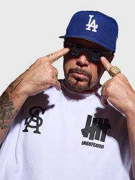 Undefeated x DJ Muggs T-Shirt Shirt unisex detail view 2 | Dash Racegear — Undefeated x DJ Muggs unisex white graphic T-shirt, soft fabric design for music fans and effortless daily outfits