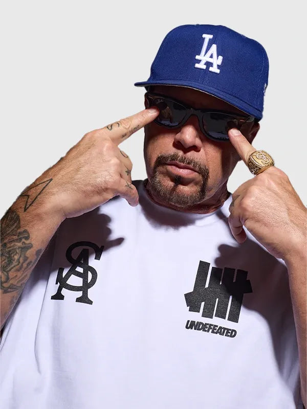 Undefeated x DJ Muggs T-Shirt Shirt unisex detail view 2 | Dash Racegear — Undefeated x DJ Muggs unisex white graphic T-shirt, soft fabric design for music fans and effortless daily outfits