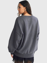 Abercrombie Wicked Oversized Sunday Crewneck Sweatshirt Sweatshirt unisex detail view 3 | Dash Racegear — Comfortable Abercrombie fleece sweatshirt in Wicked Grey with an oversized crewneck fit.