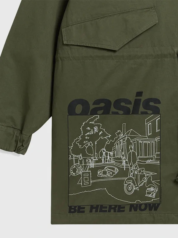 Carnival x Oasis Legendary Parka Jacket Jacket unisex detail view 4 | Dash Racegear — Green Legendary Carnival x Oasis 2026 jacket, lightweight parka with practical design for unisex wear.
