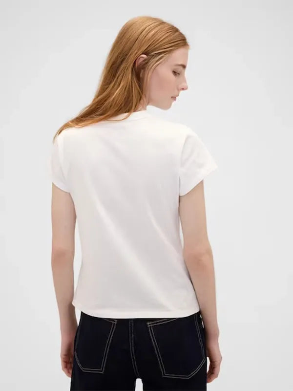 Gap x Victoria Beckham Logo T-Shirt Shirt unisex detail view 4 | Dash Racegear — Victoria Beckham Gap 2026 white logo T-shirt, minimalist design for clean everyday streetwear.