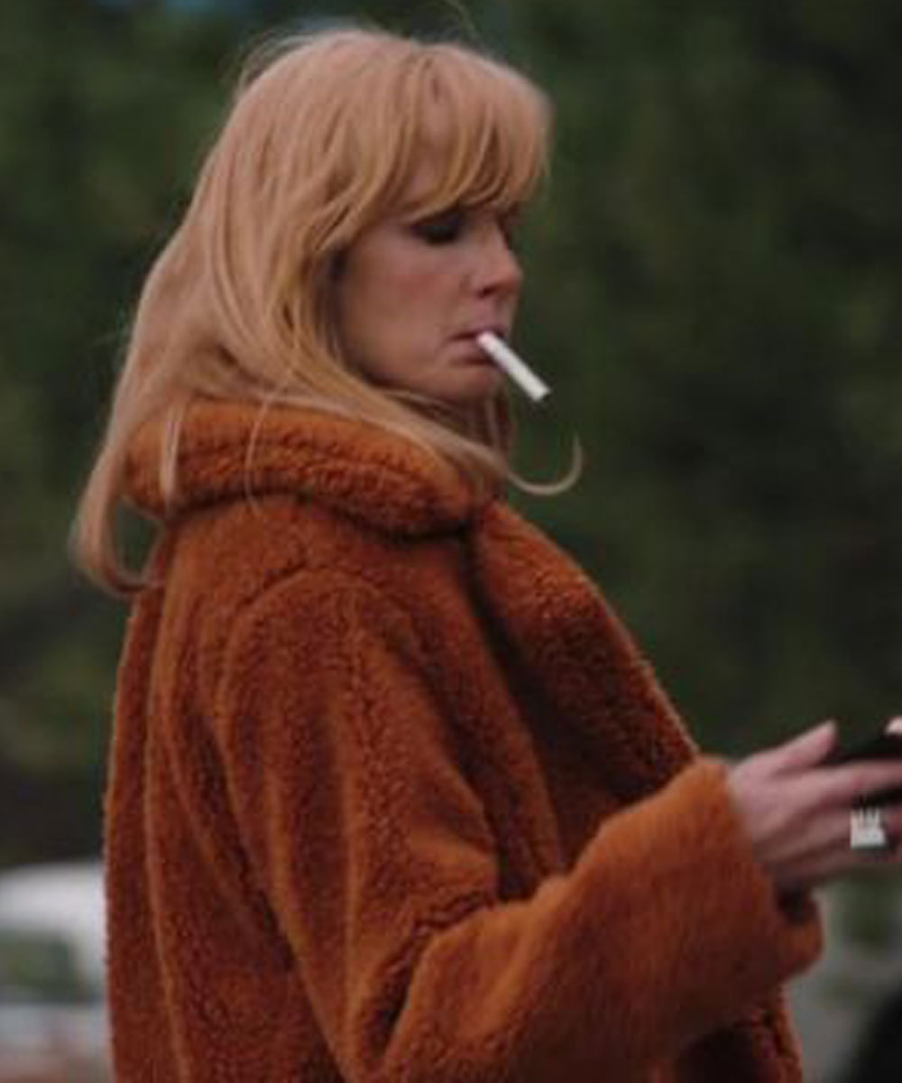 Yellowstone Beth Dutton Fur Coat Coat unisex detail view 3 | Dash Racegear — Kelly Reilly Orange Shearling Coat